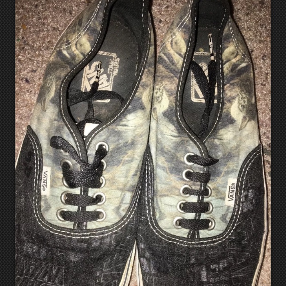 Yoda vans